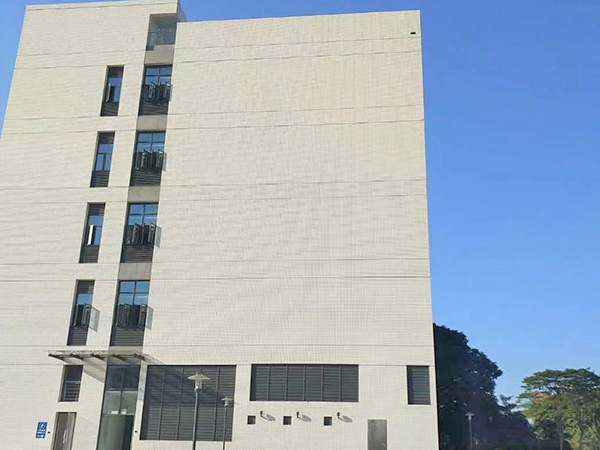 中国联通华南（东莞）数据中心10号综合通信楼